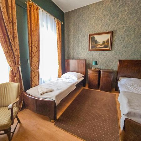 Palac Lawica- Splywy Przelomem Bardzkim Клодзко Экстерьер фото